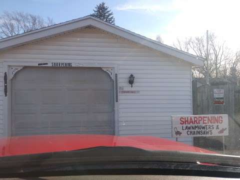 Shoemaker Sharpening Lawnmower & Chainsaw Shoemaker Sharpening Lawnmower & Chainsaw